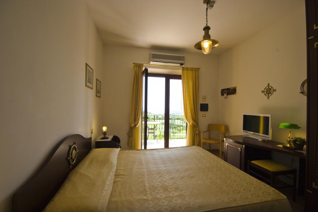 Hotel Le Cave Sirolo Dış mekan fotoğraf